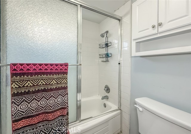 2191 Hilldale Avenue, Simi Valley CA: https://media.crmls.org/medias/62253d67-2172-43f1-a790-907b5781bd87.jpg