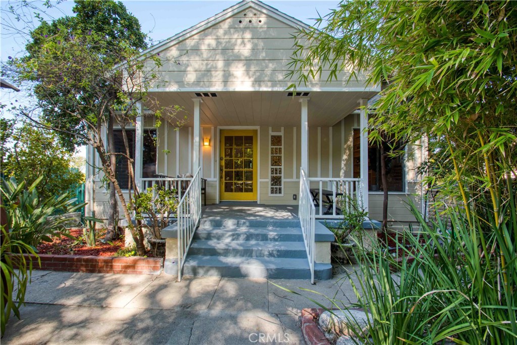 1113 Oak Grove Drive, Eagle Rock, CA 90041