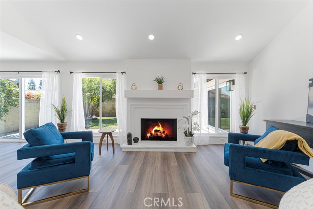 12202 Silva Place, Cerritos CA: https://media.crmls.org/medias/6225b931-9516-4c56-97fc-c00ccf55f506.jpg