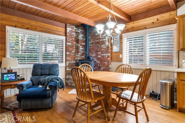 Detail Gallery Image 12 of 29 For 40300 Valley of the Falls, Forest Falls,  CA 92339 - 3 Beds | 2 Baths