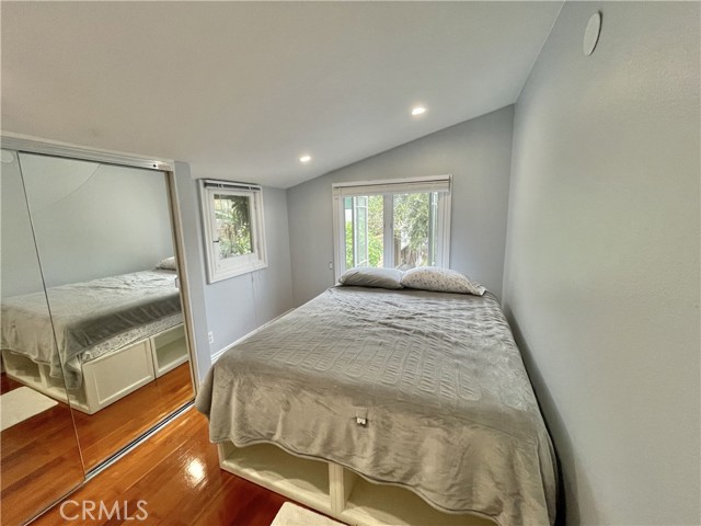 Detail Gallery Image 8 of 16 For 534 Gravely Ct, Hermosa Beach,  CA 90254 - 3 Beds | 2 Baths
