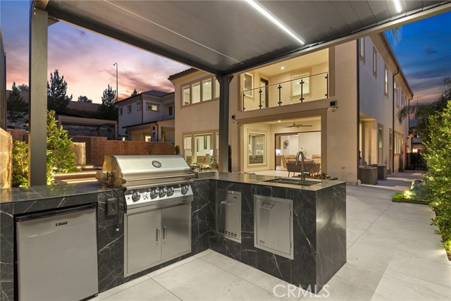 20535 W Bluebird Court, Porter Ranch CA: https://media.crmls.org/medias/622835b7-20f4-41d3-a211-de9170abf56f.jpg