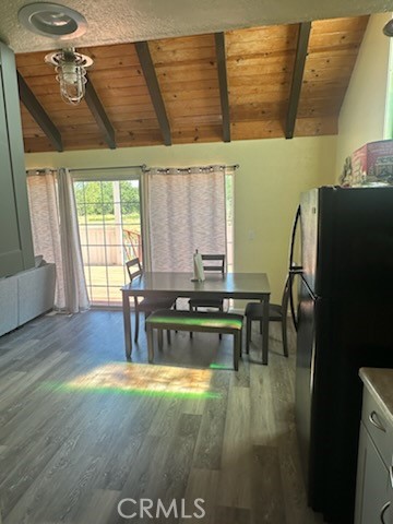 https://media.crmls.org/medias/6228d306-9e71-49b6-9fe8-e3bcde4514a8.jpg?preset=X-Large