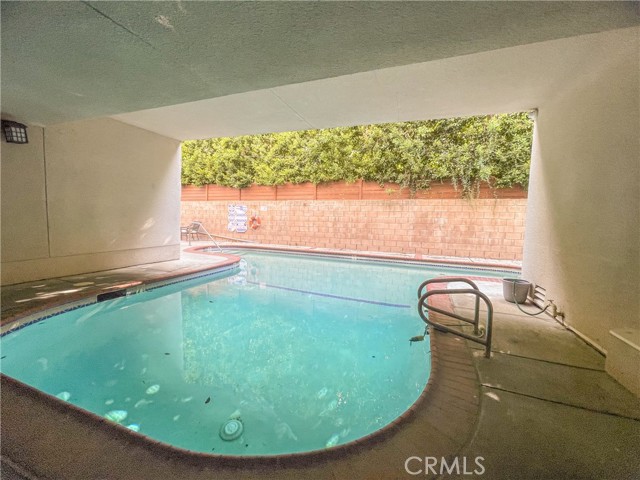 Detail Gallery Image 47 of 52 For 15248 Dickens St #105,  Sherman Oaks,  CA 91403 - 2 Beds | 2 Baths