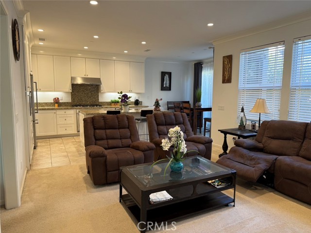 Detail Gallery Image 3 of 17 For 146 Working, Irvine,  CA 92602 - 3 Beds | 2/1 Baths