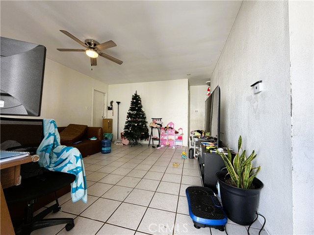 Detail Gallery Image 35 of 51 For 410 E 60th St, Long Beach,  CA 90805 - – Beds | – Baths