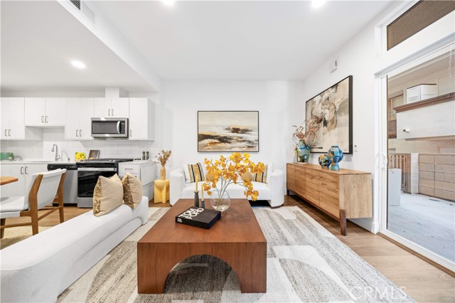 Detail Gallery Image 4 of 46 For 709 E Walnut St #222,  Pasadena,  CA 91101 - 0 Beds | 1 Baths