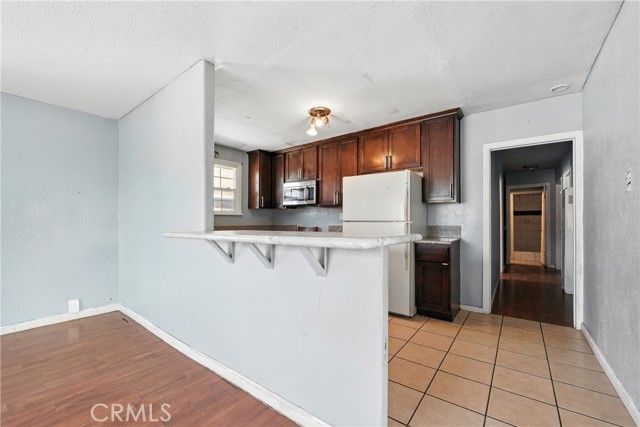 Detail Gallery Image 7 of 39 For 1271 W 19th St, San Bernardino,  CA 92411 - 4 Beds | 2 Baths
