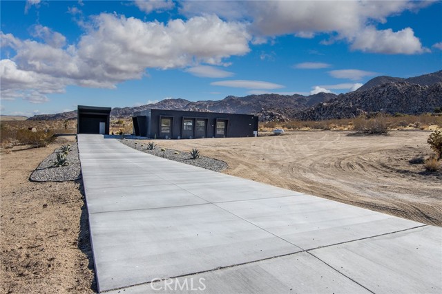 6991 Mount Lassen Avenue, Joshua Tree, California 92252, 3 Bedrooms Bedrooms, ,3 BathroomsBathrooms,Residential Lease,For Rent,6991 Mount Lassen Avenue,CRJT25013170