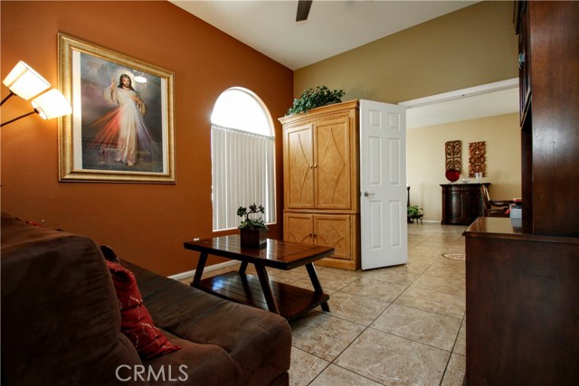 Detail Gallery Image 22 of 52 For 31540 Avenida Del Padre, Cathedral City,  CA 92234 - 4 Beds | 2/1 Baths