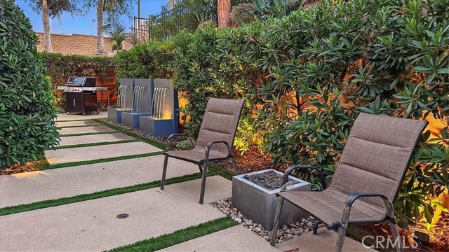 2125 Ridgeview Terrace Drive, Long Beach CA: https://media.crmls.org/medias/622c4380-f705-491c-9af4-8f478b32385c.jpg