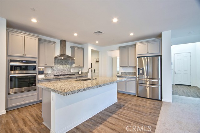 Detail Gallery Image 11 of 65 For 33022 Clairette Ct, Winchester,  CA 92596 - 6 Beds | 5 Baths