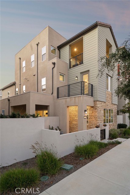 Detail Gallery Image 45 of 46 For 163 Crossover, Irvine,  CA 92618 - 4 Beds | 3/1 Baths