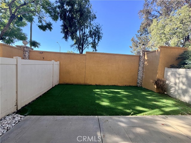 Detail Gallery Image 25 of 26 For 7161 East Ave #2,  Rancho Cucamonga,  CA 91739 - 3 Beds | 2/1 Baths