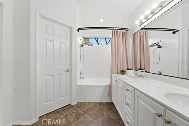 Detail Gallery Image 28 of 32 For 4933 Santo, Oak Park,  CA 91377 - 3 Beds | 2/1 Baths