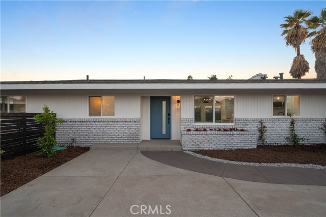 Detail Gallery Image 1 of 51 For 429 E Mariposa Dr, Rialto,  CA 92376 - 3 Beds | 2 Baths