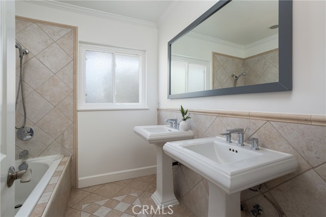 Detail Gallery Image 23 of 33 For 13422 Flint Dr, Santa Ana,  CA 92705 - 3 Beds | 2/1 Baths