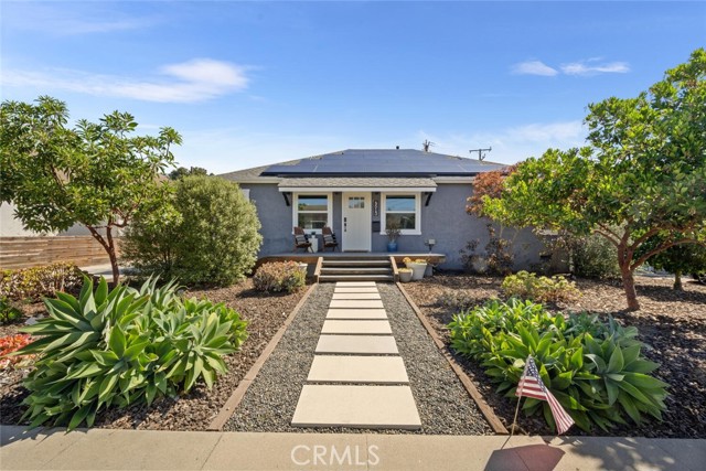 4513 E Cervato Street, Long Beach CA: https://media.crmls.org/medias/6231c485-4c0d-4e18-a467-23228740da25.jpg