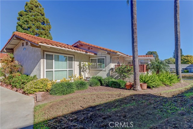 Detail Gallery Image 35 of 40 For 2273 via Mariposa #C,  Laguna Woods,  CA 92637 - 2 Beds | 2 Baths