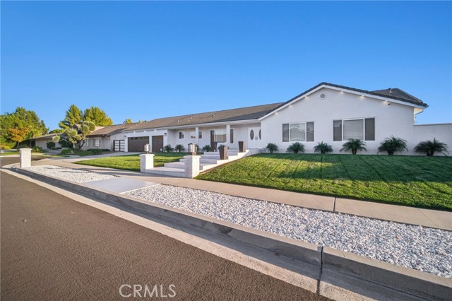 Front Image Thumbnail for CRSR25237052