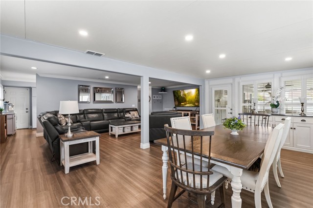 10041 Margo Lane, Westminster CA: https://media.crmls.org/medias/623370f3-1938-4b5a-ac10-e9487e852b30.jpg