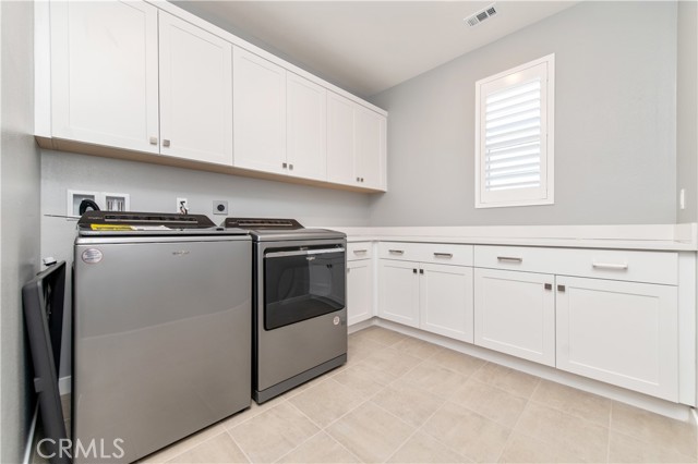 32464 Old Sage Dr, San Juan Capistrano CA: https://media.crmls.org/medias/62338908-4144-414a-afb7-cea0112e1191.jpg
