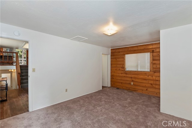 Detail Gallery Image 21 of 38 For 1037 Sylvan, Big Bear Lake,  CA 92315 - 2 Beds | 1/1 Baths