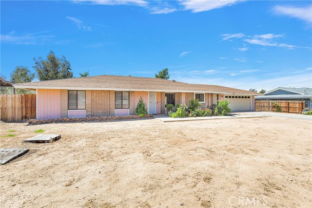 Detail Gallery Image 3 of 48 For 8930 Guava Ave, Hesperia,  CA 92345 - 3 Beds | 2 Baths