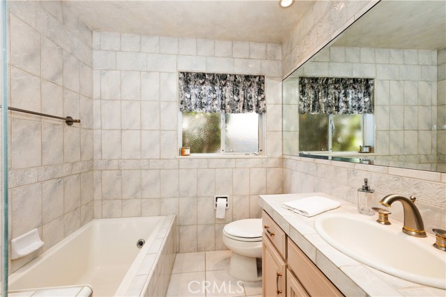 1234 S 5th Avenue, Arcadia CA: https://media.crmls.org/medias/62367a79-2587-40a0-9474-33aa472b0773.jpg