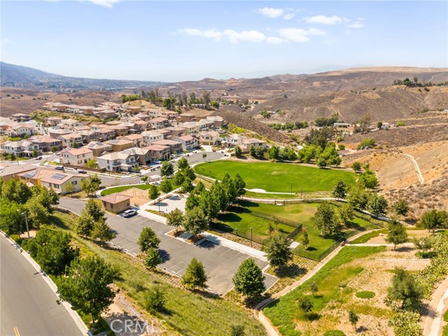 24184 Crestley Drive, Corona CA: https://media.crmls.org/medias/6237082a-55ec-4a57-999c-b52c262203bb.jpg