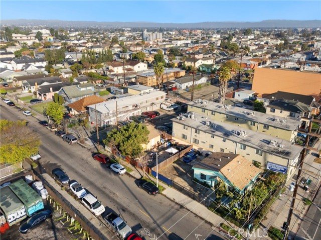 503 W 79th Street, Los Angeles CA: https://media.crmls.org/medias/6238f164-fb9e-48f8-baea-550096265a38.jpg