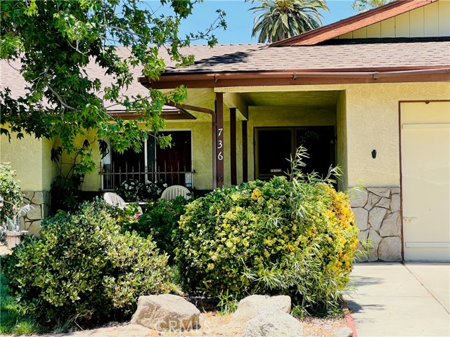 Detail Gallery Image 1 of 2 For 736 Marquesa Court, Hemet,  CA 92543 - 2 Beds | 2 Baths