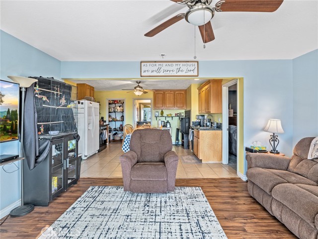 Detail Gallery Image 22 of 73 For 13850 Nightshade Rd, Apple Valley,  CA 92307 - 5 Beds | 5 Baths