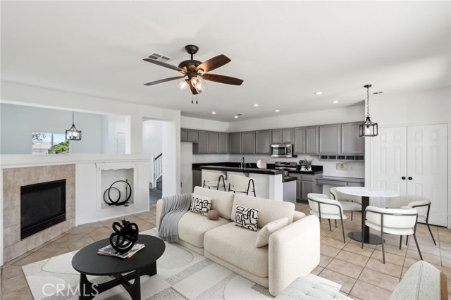 Detail Gallery Image 11 of 67 For 35392 Meadow Park Cir, Wildomar,  CA 92595 - 4 Beds | 3 Baths