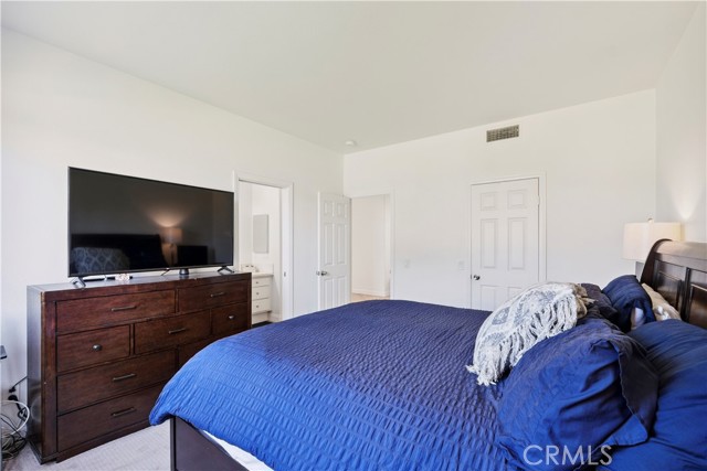 1732 Gamble Lane, Escondido CA: https://media.crmls.org/medias/623dd9b8-6e61-4da6-ae8e-20c9c74df06d.jpg