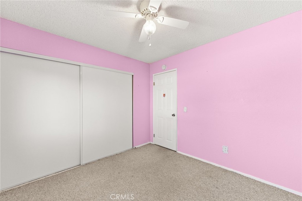 https://media.crmls.org/medias/623e2139-d9a0-4e61-a3ca-a1c25bf8b2ef.jpg?preset=X-Large