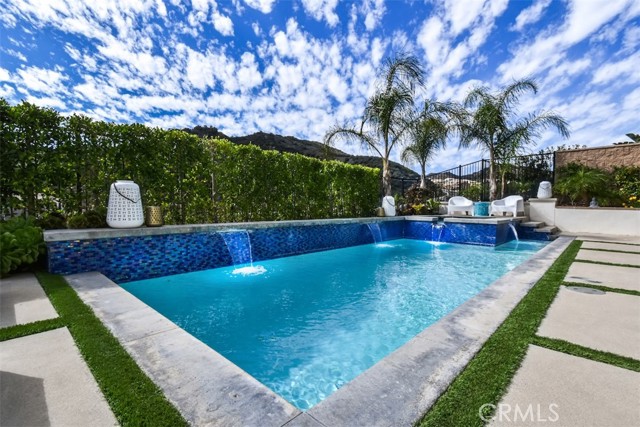 23942 Schoenborn Street, West Hills CA: https://media.crmls.org/medias/623e4b73-410a-4105-bff3-c5151eb01a00.jpg