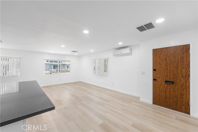 Detail Gallery Image 9 of 39 For 11401 Topanga Canyon #56,  Chatsworth,  CA 91311 - 2 Beds | 2 Baths