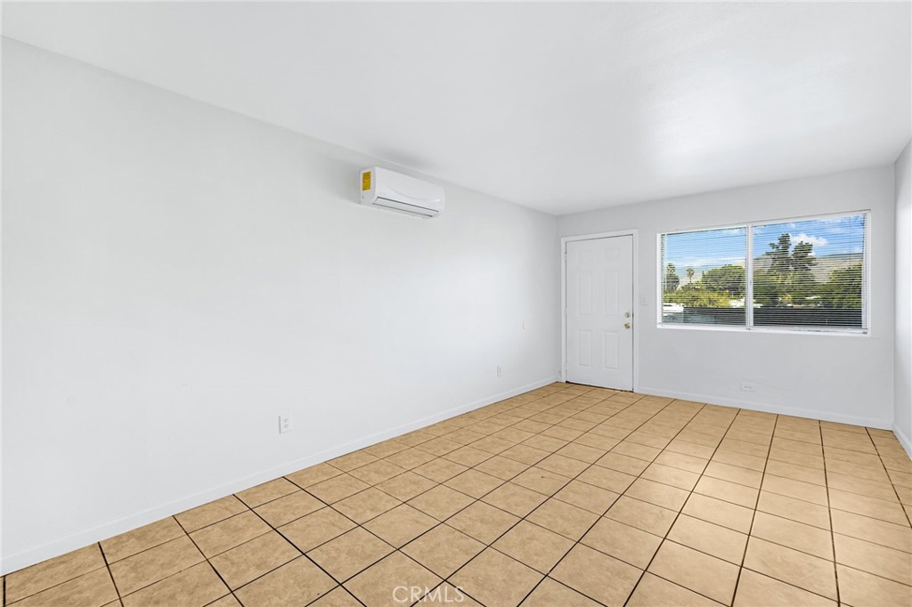 MLS #IV25253620 image #16