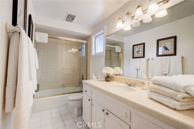 Detail Gallery Image 48 of 70 For 2025 E Balboa, Newport Beach,  CA 92661 - 4 Beds | 4 Baths