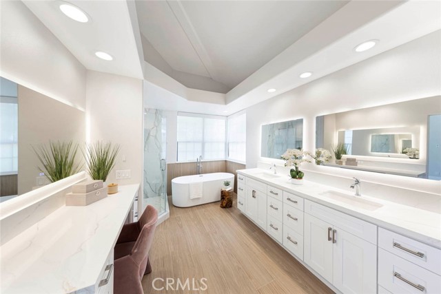 Detail Gallery Image 21 of 44 For 90 Ocean Vista, Newport Beach,  CA 92660 - 2 Beds | 2/1 Baths