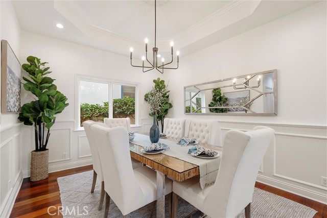 2000 Walnut Avenue, Manhattan Beach CA: https://media.crmls.org/medias/62415ce1-aac7-4393-9c74-11cfc63a15bd.jpg