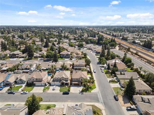 7538 N Erie Avenue, Fresno CA: https://media.crmls.org/medias/62428f0c-7d34-48ae-9602-89c15d37ca49.jpg
