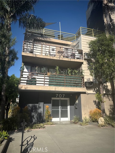 Front Image Thumbnail for CRPW25268774