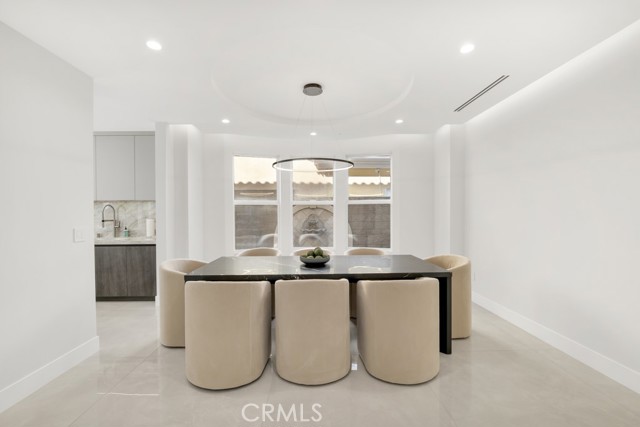 Detail Gallery Image 16 of 75 For 20151 via Medici, Porter Ranch,  CA 91326 - 5 Beds | 5 Baths