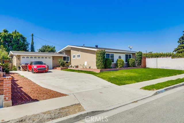 13421 Willamette Dr, Westminster, CA 92683