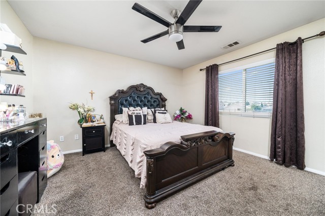 Detail Gallery Image 22 of 49 For 16620 Desert Lily St, Victorville,  CA 92394 - 4 Beds | 2/1 Baths