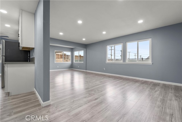 Detail Gallery Image 7 of 29 For 937 E Elizabeth St, Barstow,  CA 92311 - 4 Beds | 1 Baths