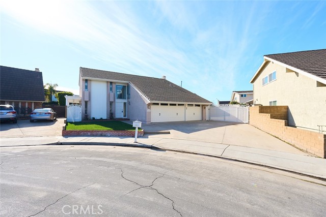 Details for 16681 Graz Circle, Huntington Beach, CA 92649