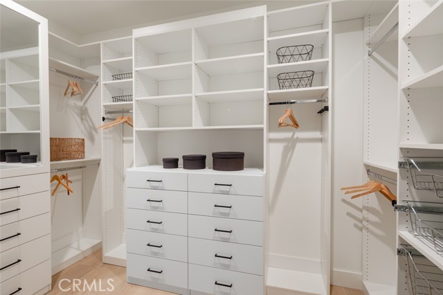 Detail Gallery Image 47 of 75 For 153 Granada Ave, Long Beach,  CA 90803 - 5 Beds | 4 Baths